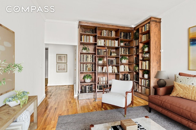 689 Fort Washington Ave Unit 1Aa, New York City, NY 10040 - sitting room featuring wood finished floors and crown molding