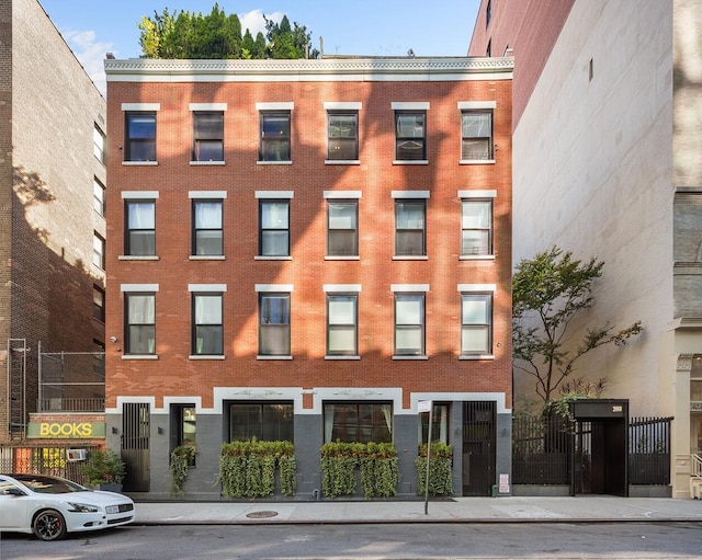 200 Mercer St Unit Ph4C, New York City, NY 10012 - view of building exterior