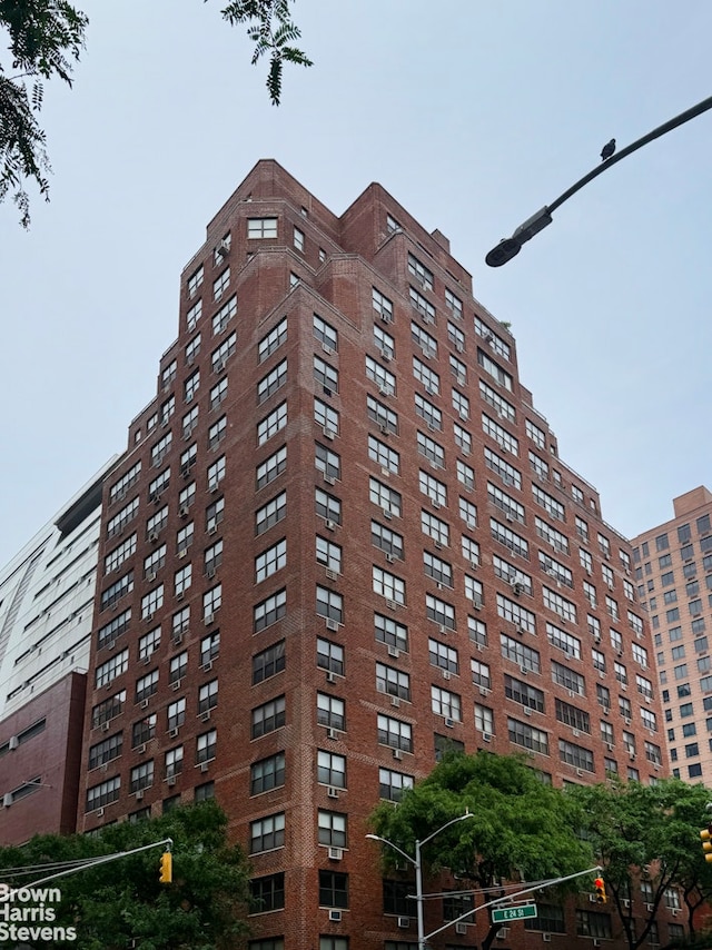 330 3rd Ave Unit 3K, New York City, NY 10010 - view of building exterior