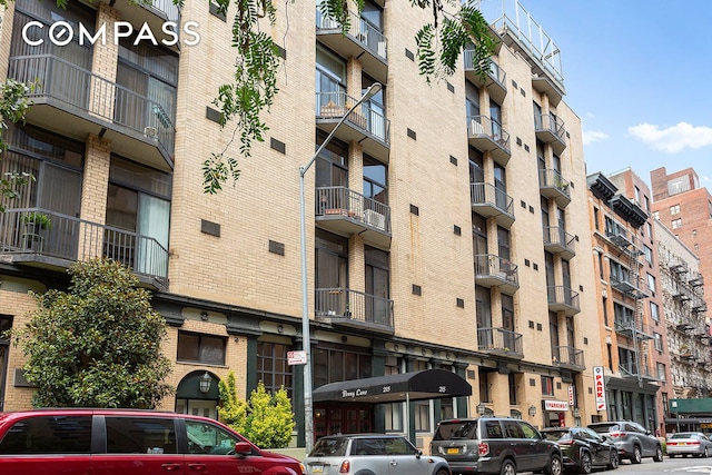 215 E 24th St Unit 412A, New York City, NY 10010 - view of apartment building / complex