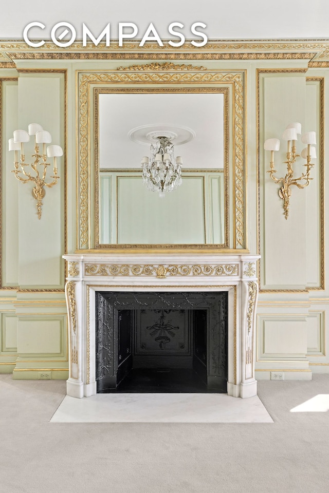 781 5th Ave Unit 17, New York City, NY 10022 - detailed view of carpet flooring and a premium fireplace