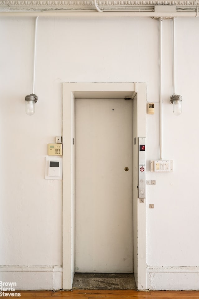 547 Broadway Unit 3, New York City, NY 10012 - entrance to property with elevator