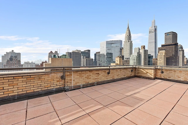 310 E 46th St Unit 4L, New York City, NY 10017 - patio / terrace featuring a view of skyline