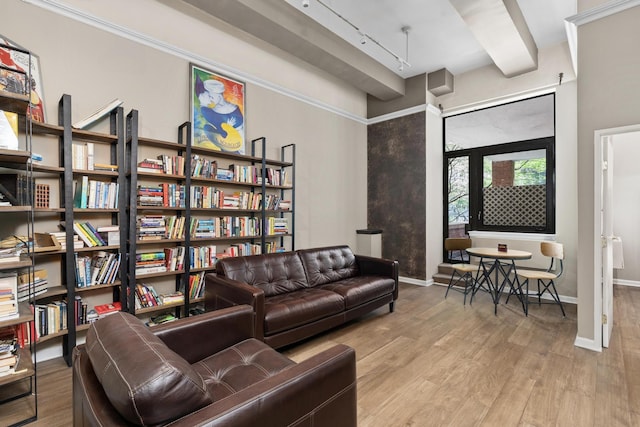 310 E 46th St Unit 4L, New York City, NY 10017 - living area with wood finished floors