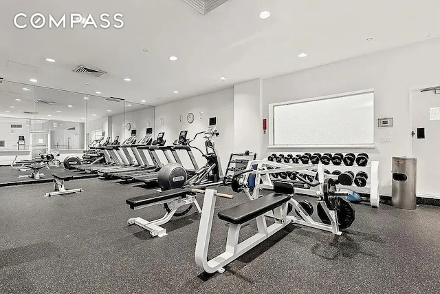 235 E 40th St Unit 11G, New York City, NY 10016 - workout area featuring recessed lighting