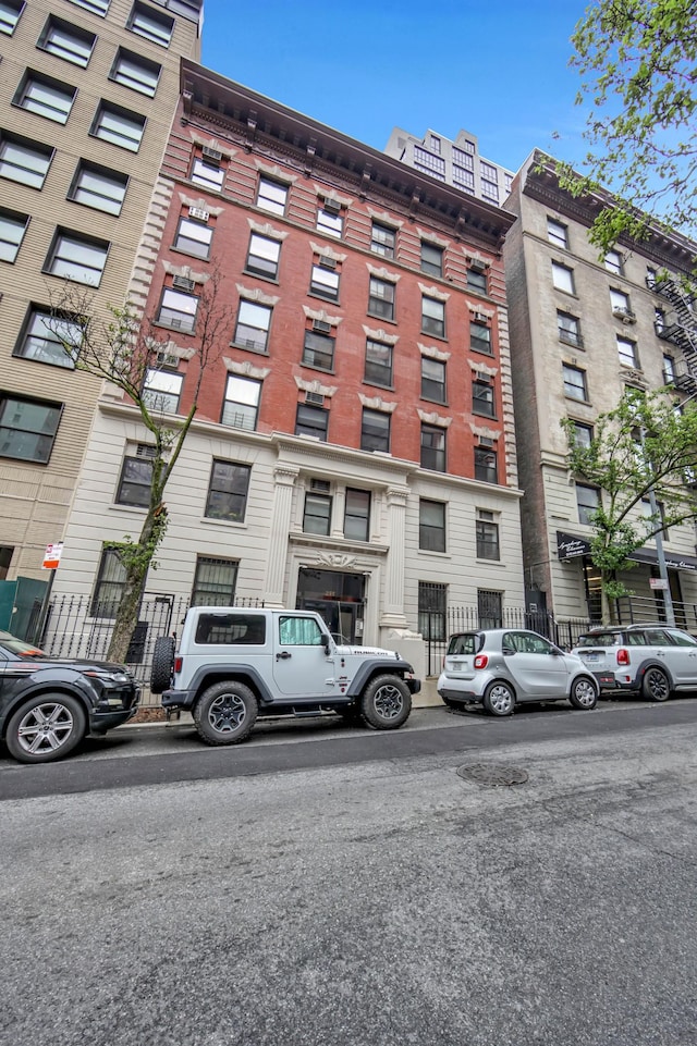 255 W 95th St Unit 4D, New York City, NY 10025 - view of property