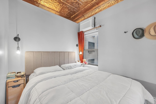 255 W 95th St Unit 4D, New York City, NY 10025 - bedroom featuring an ornate ceiling and a wall mounted air conditioner