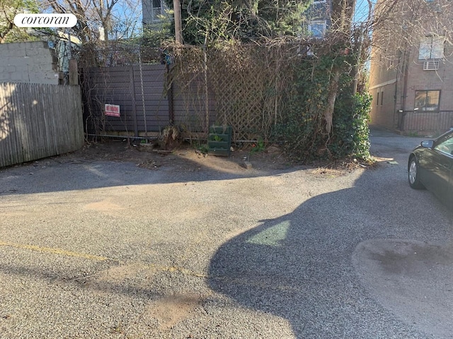 468 17th St Unit Pk6, New York City, NY 11215 - view of yard