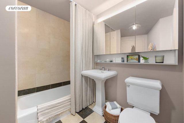 20 River Ter Unit 18Q, New York City, NY 10282 - bathroom featuring toilet and shower / bathtub combination with curtain