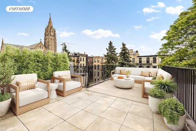 722 President St Unit 2, New York City, NY 11215 - patio / terrace featuring an outdoor hangout area