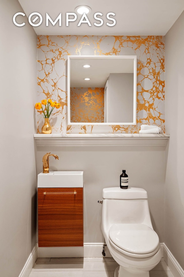 252 Greene Ave Unit 1B, New York City, NY 11238 - bathroom featuring vanity and baseboards