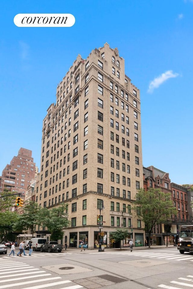 28 E 70th St Unit Ph1, New York City, NY 10021 - view of property