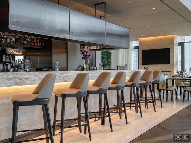 685 5th Ave Unit 9A, New York City, NY 10022 - indoor dry bar featuring recessed lighting