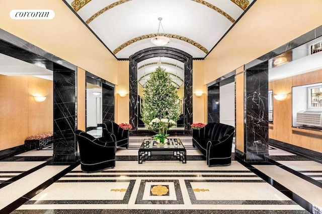 19 E 88th St Unit 4H, New York City, NY 10128 - lobby featuring lofted ceiling