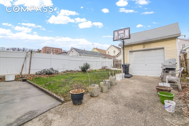 88-29 212th St, New York City, NY 11427 - view of garage