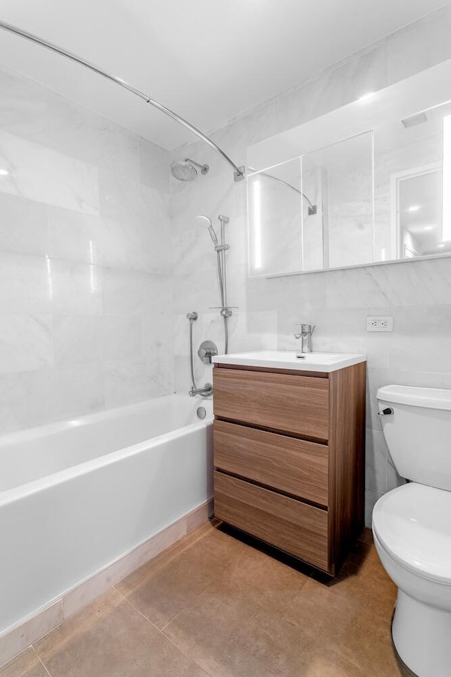 20 W St Unit 18F, New York City, NY 10004 - bathroom featuring bathtub / shower combination and vanity