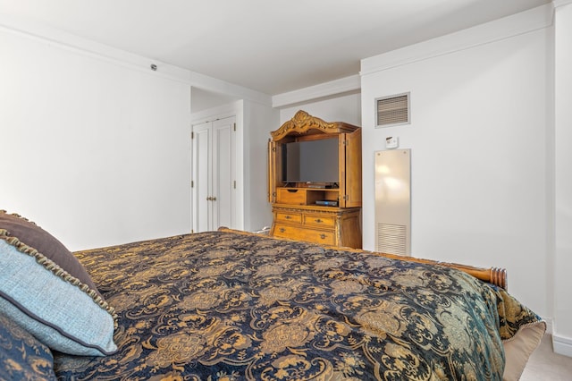 10 Little W St Unit 18-E, New York City, NY 10004 - bedroom with light carpet