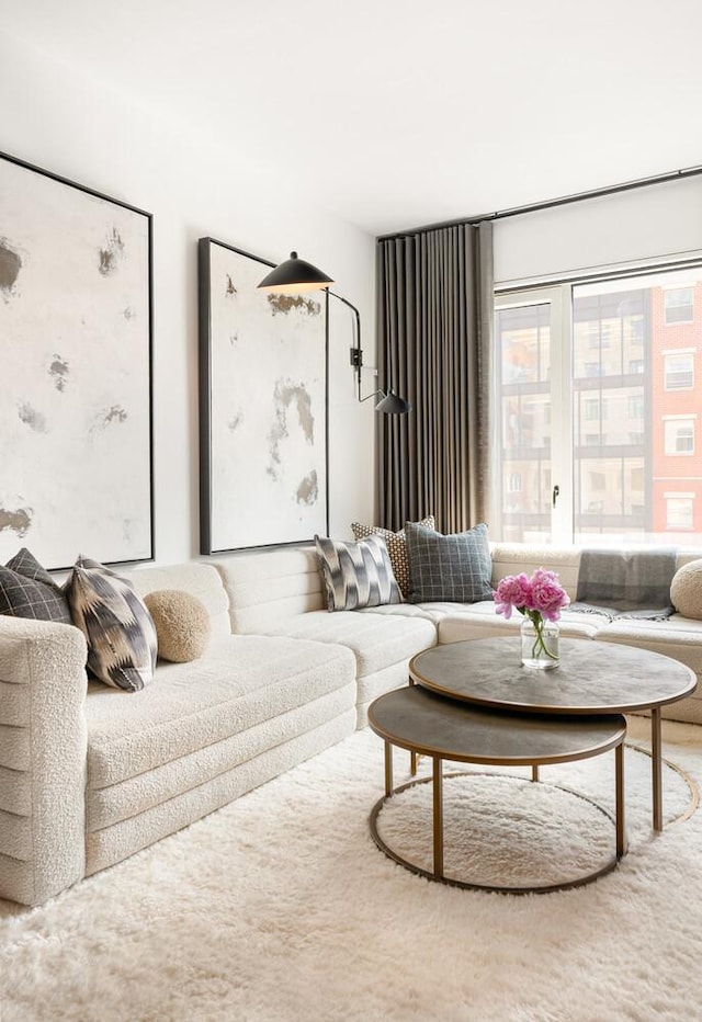 345 W 14th St Unit 5A, New York City, NY 10014 - view of living area