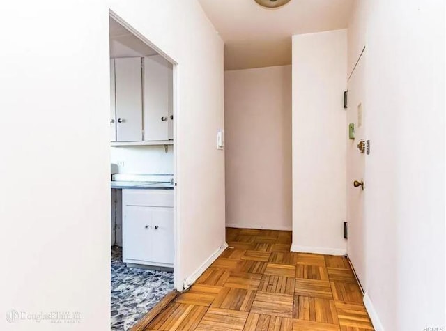 2727 Palisade Ave Unit 4L, New York City, NY 10463 - corridor with baseboards