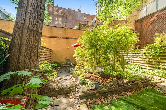 22 Irving Pl Unit 1A, New York City, NY 10003 - view of yard with a patio