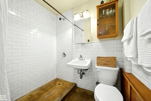 22 Irving Pl Unit 1A, New York City, NY 10003 - full bath featuring tiled shower and tile walls