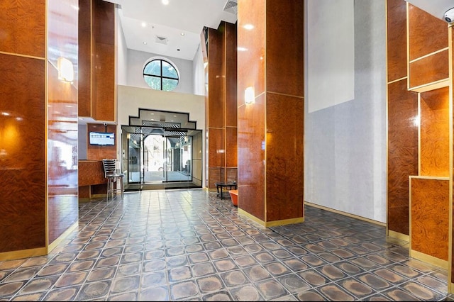 157 E 32nd St Unit 21B, New York City, NY 10016 - common area featuring high vaulted ceiling