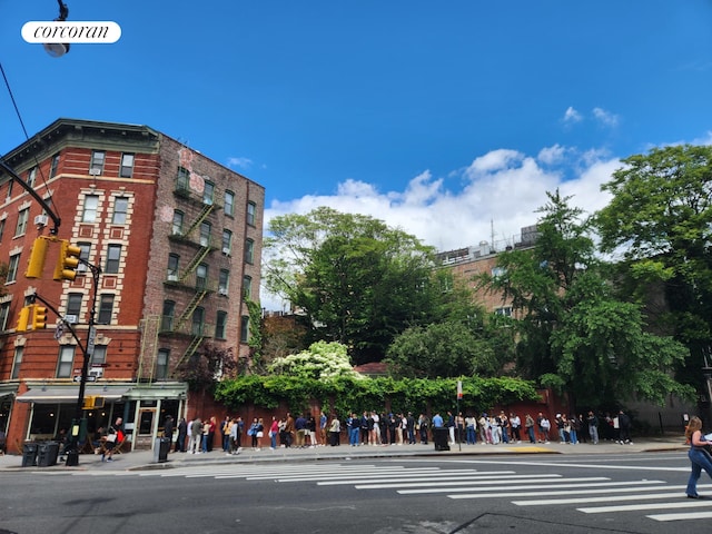 280 W 12th St Unit 1W, New York City, NY 10014 - view of building exterior