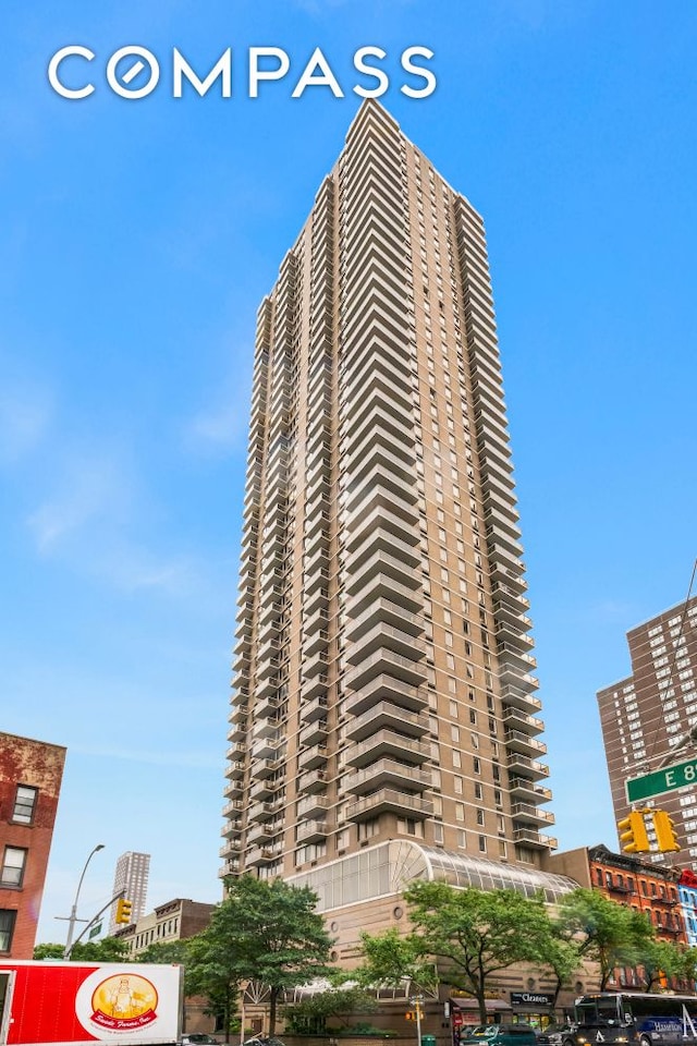 200 E 89th St Unit 34Cd, New York City, NY 10128 - view of building exterior