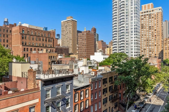 251 E 32nd St Unit 8H, New York City, NY 10016 - skyline view