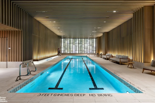 200 E 95th St Unit 8C, New York City, NY 10128 - view of indoor community pool