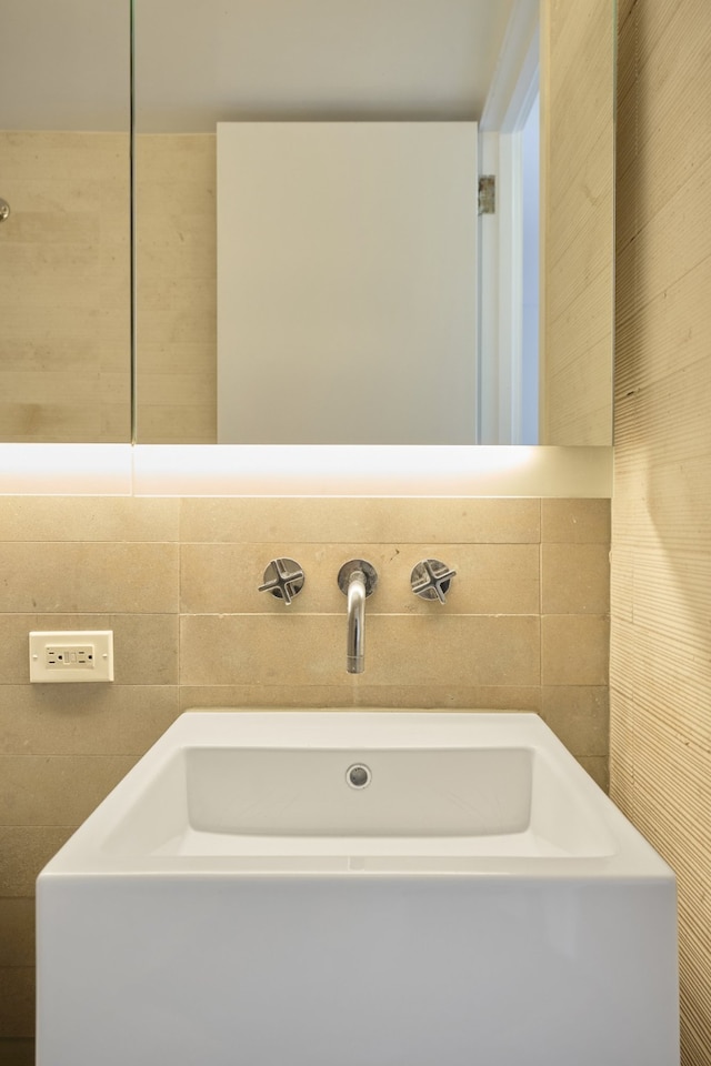 515 E 72nd St Unit 9N, New York City, NY 10021 - bathroom featuring a sink