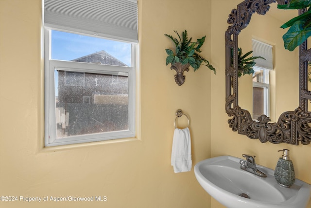 bathroom with sink