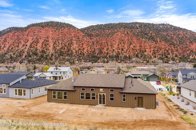 view of mountain feature with a residential view