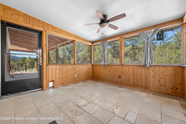 701/700 Bella Vista Ln, Cotopaxi, CO 81223 - unfurnished sunroom with a ceiling fan and plenty of natural light