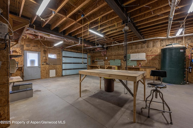 701/700 Bella Vista Ln, Cotopaxi, CO 81223 - basement featuring a workshop area