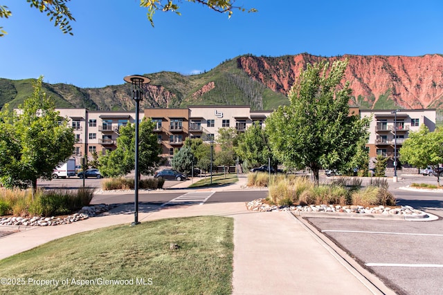253 Wulfsohn Rd Unit 318, Glenwood Springs, CO 81601 - view of mountain backdrop