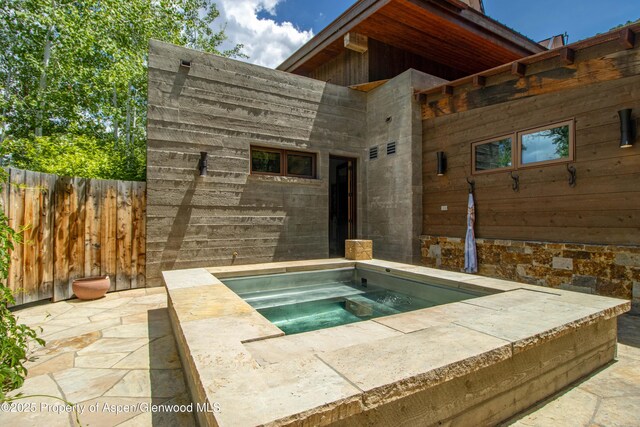 2701 County Rd 100, Carbondale, CO 81623 - view of swimming pool with an in-ground hot tub