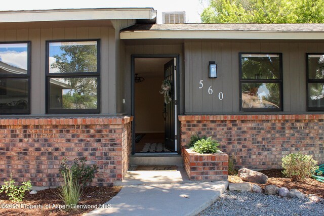 560 Willowwood Ln, Delta, CO 81416 - entrance to property with brick siding