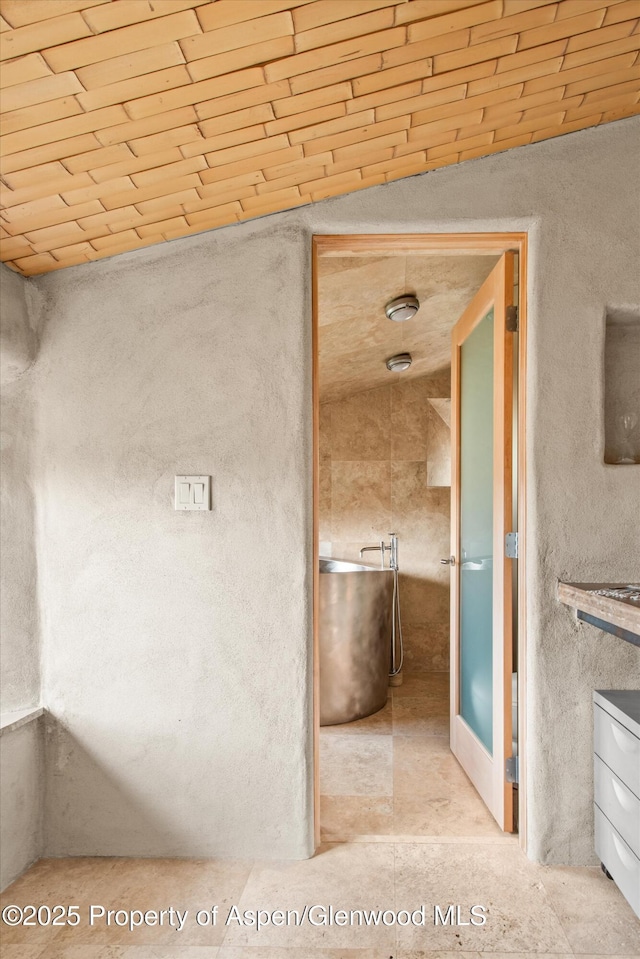 515 Park Cir, Aspen, CO 81611 - bathroom with lofted ceiling