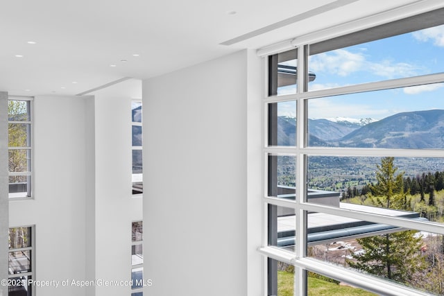 401 Eagle Park Dr, Aspen, CO 81611 - detailed view of a mountain view and recessed lighting