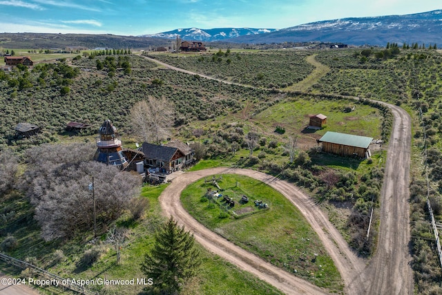 bird's eye view featuring a mountain view