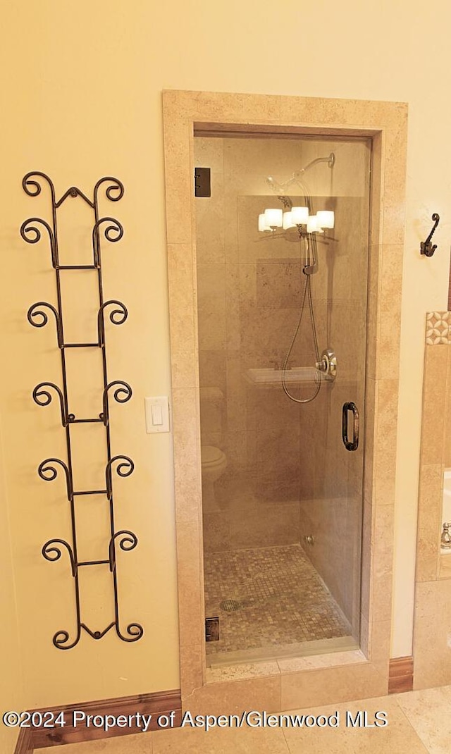 bathroom with walk in shower