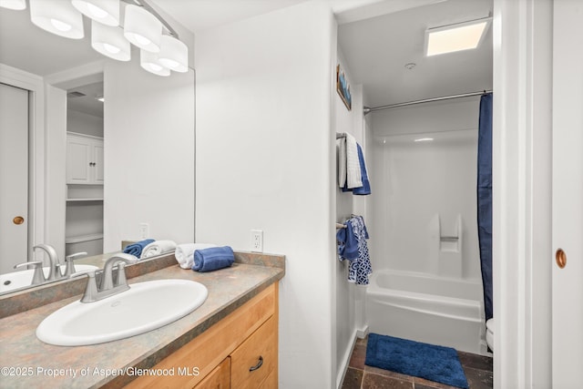 600 Carriage Way Unit L-12, Snowmass Village, CO 81615 - full bathroom with vanity and shower / bath combo
