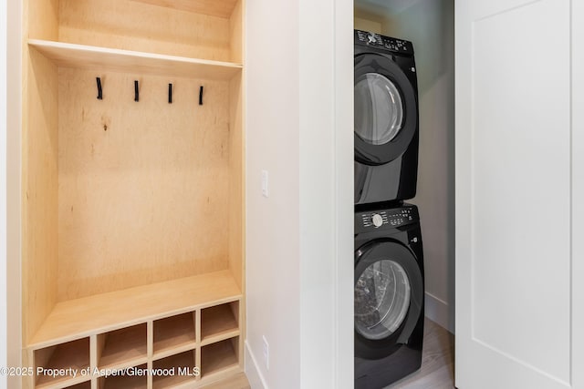 366 Stotts Mill Rd, Basalt, CO 81621 - laundry area with stacked washer / drying machine