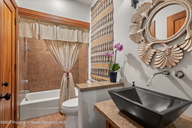 1185 Heritage Dr, Carbondale, CO 81623 - bathroom with shower / bath combo and tile patterned flooring