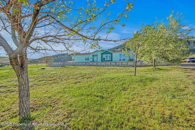 4050 County Road 7, Craig, CO 81625 - view of front of home with a front yard
