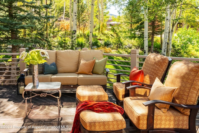 view of patio featuring an outdoor living space