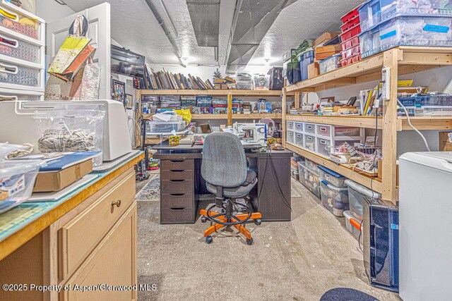 1321 Lecuyer Dr, Craig, CO 81625 - office space featuring washer / clothes dryer