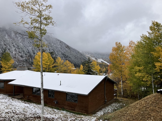 property view of mountains