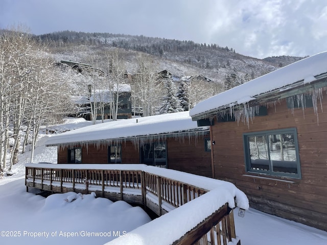 exterior space featuring a mountain view